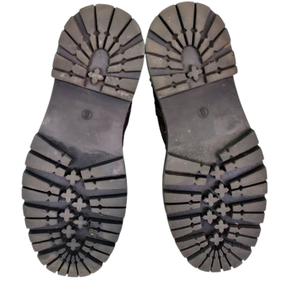 Charlotte Russe canvas combat boots with silver chain, women's size 8, black - Picture 5 of 10